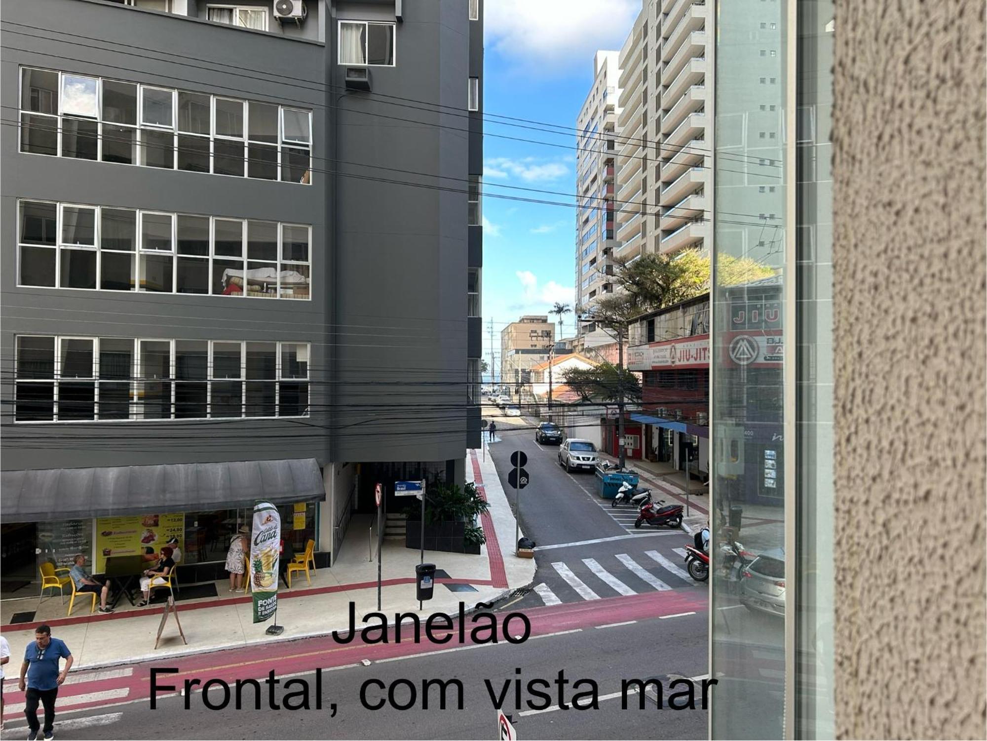 Apartamento Uma Quadra Da Avenida Atlantica, Apto 3 Quartos, Area Da Av Brasil