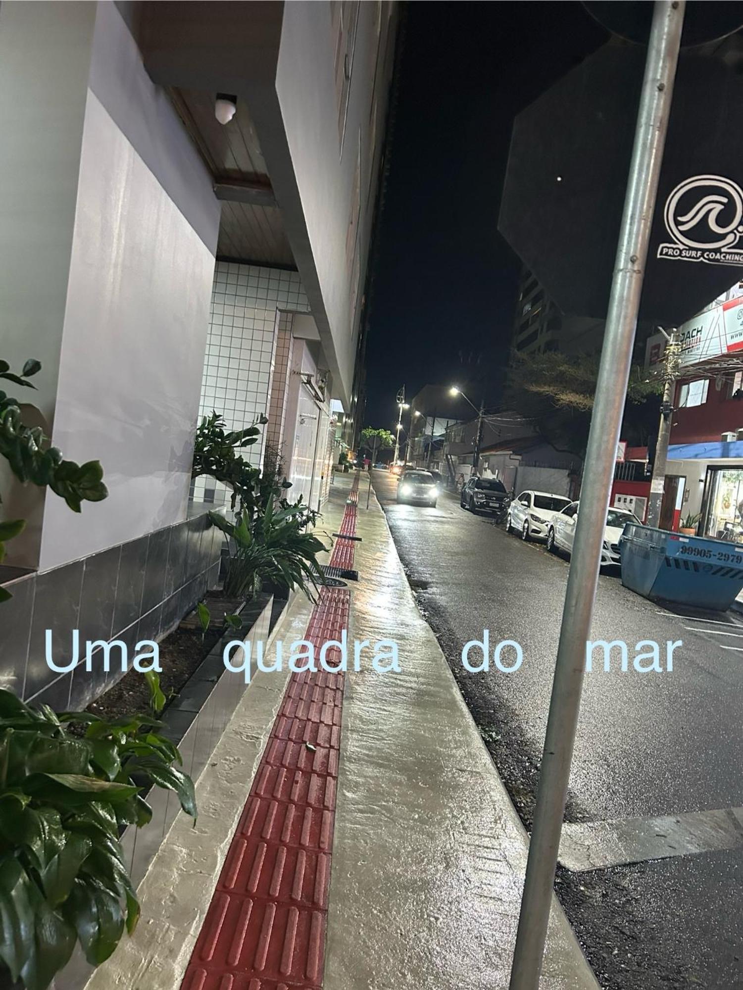 Uma Quadra Da Avenida Atlantica, Apto 3 Quartos, Area Da Av Brasil Apartamento Balneario Camboriu