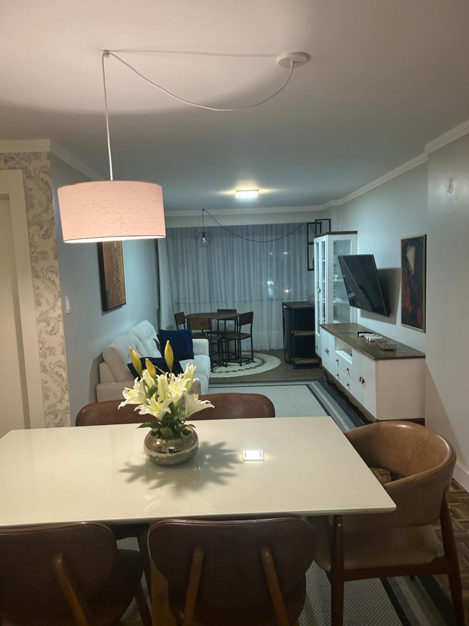 Uma Quadra Da Avenida Atlantica, Apto 3 Quartos, Area Da Av Brasil Apartamento