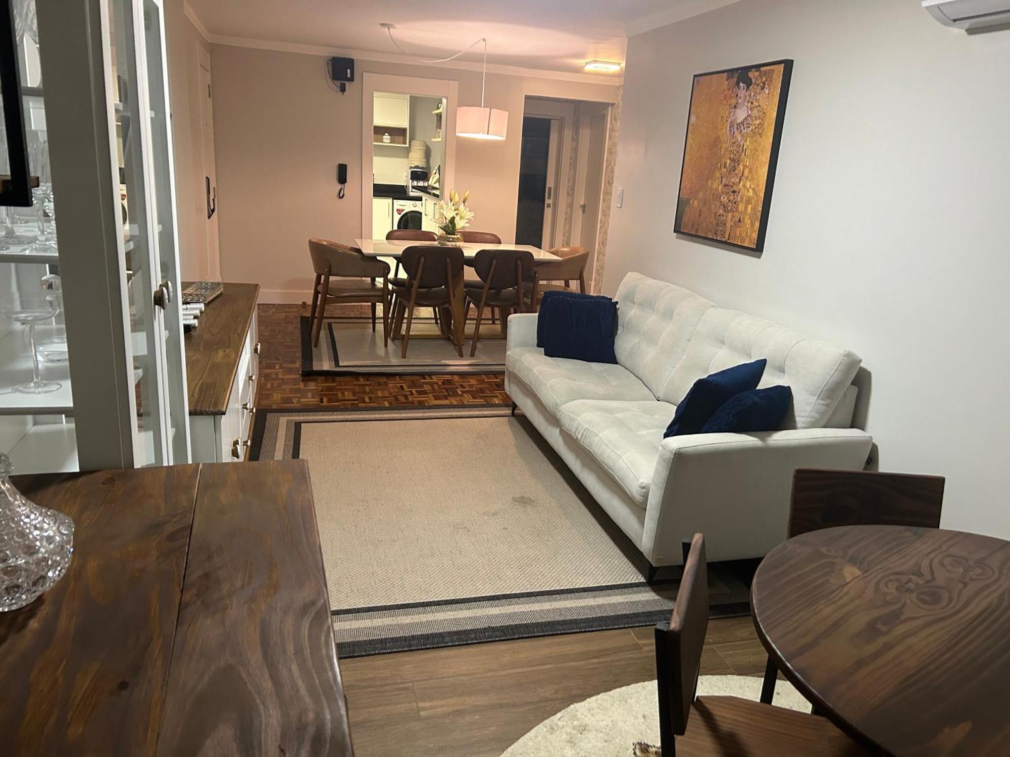 Apartamento Uma Quadra Da Avenida Atlantica, Apto 3 Quartos, Area Da Av Brasil
